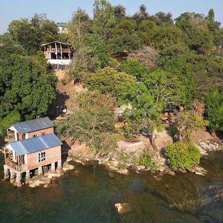 Soul Rebel Lodge & Backpackers Nkhata Bay Ngoại thất bức ảnh