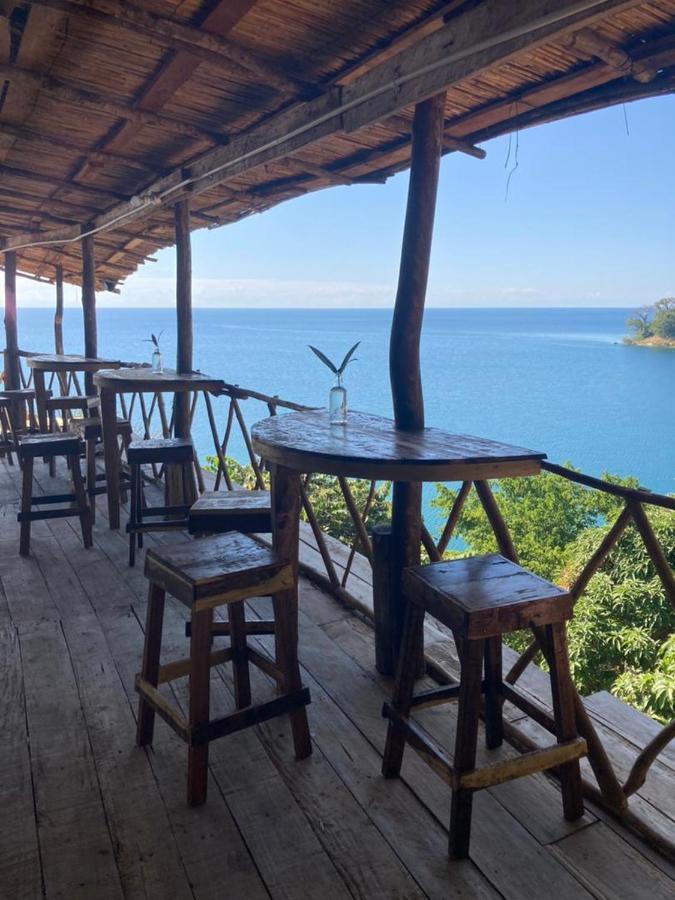 Soul Rebel Lodge & Backpackers Nkhata Bay Ngoại thất bức ảnh