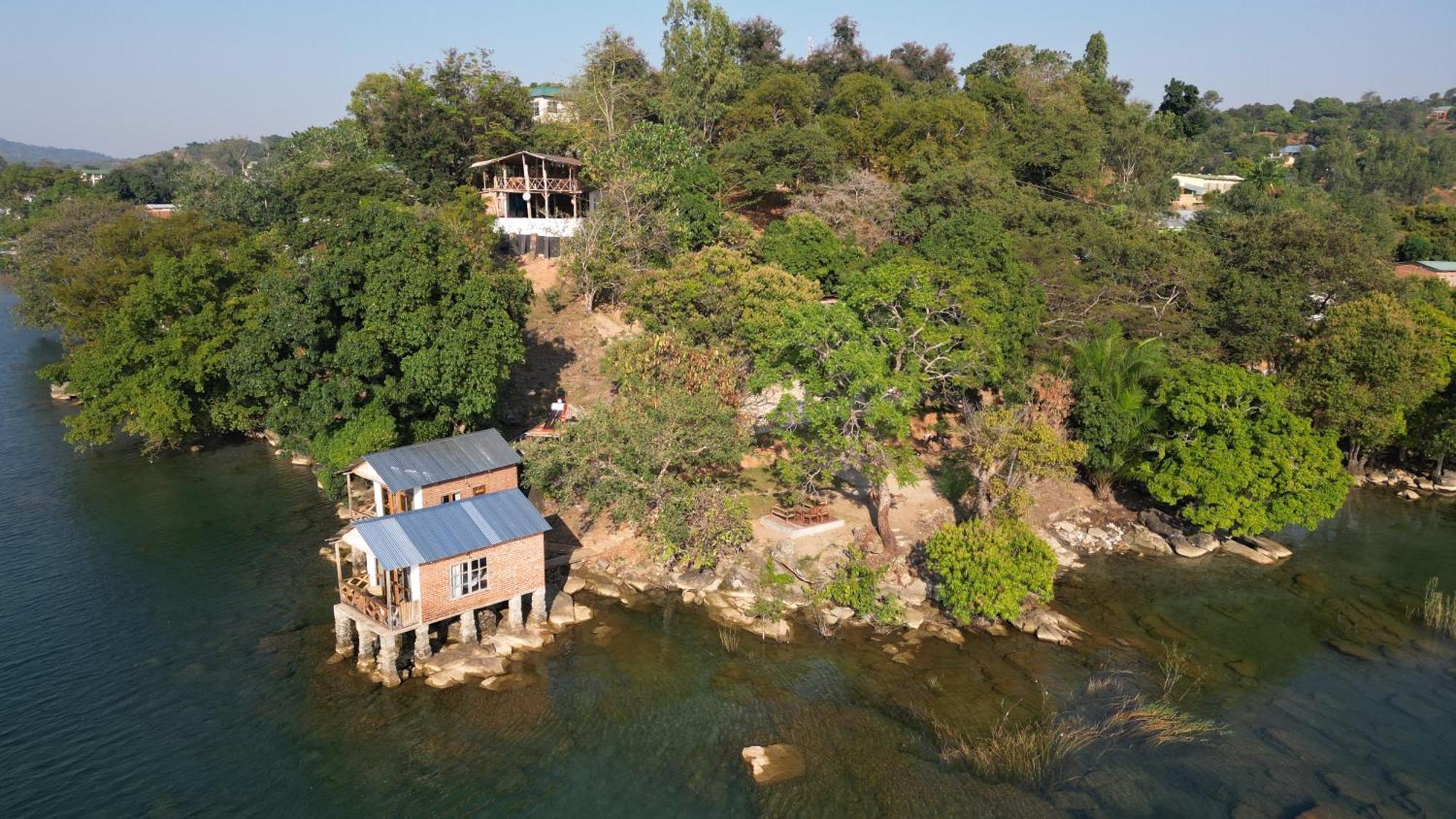 Soul Rebel Lodge & Backpackers Nkhata Bay Ngoại thất bức ảnh