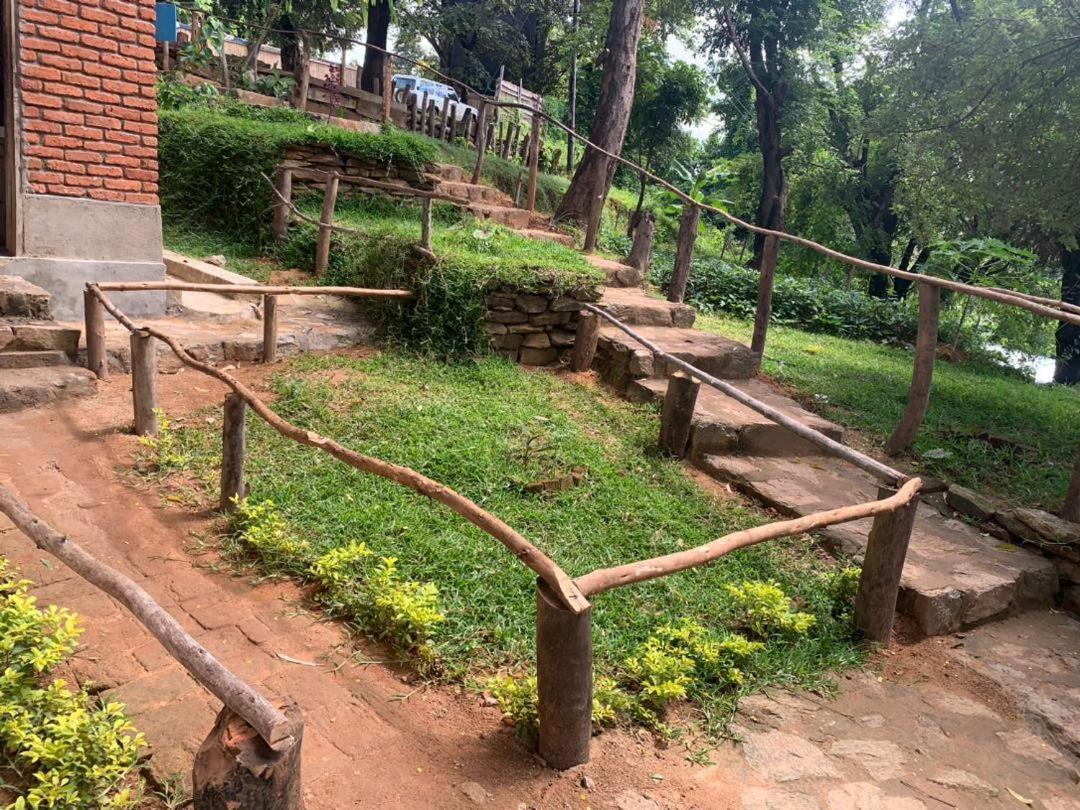 Soul Rebel Lodge & Backpackers Nkhata Bay Ngoại thất bức ảnh